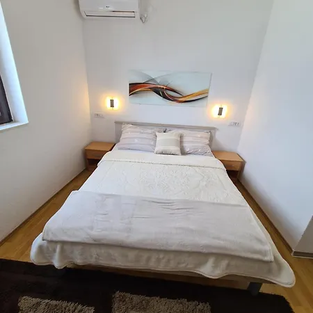 Caric Apartamento *